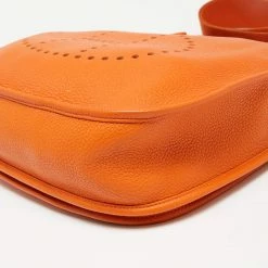 Hermes Orange Clemence Leather Evelyne III GM Bag For Women -Deals Hermes Store luxury women hermes used handbags p641401 014
