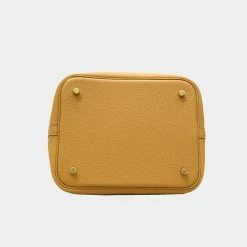 Hermes Picotin Lock MM Handbag Biscuit G Metal Fittings Taurillon Clemence Z Engraved For Women -Deals Hermes Store luxury women hermes used handbags p646686 010