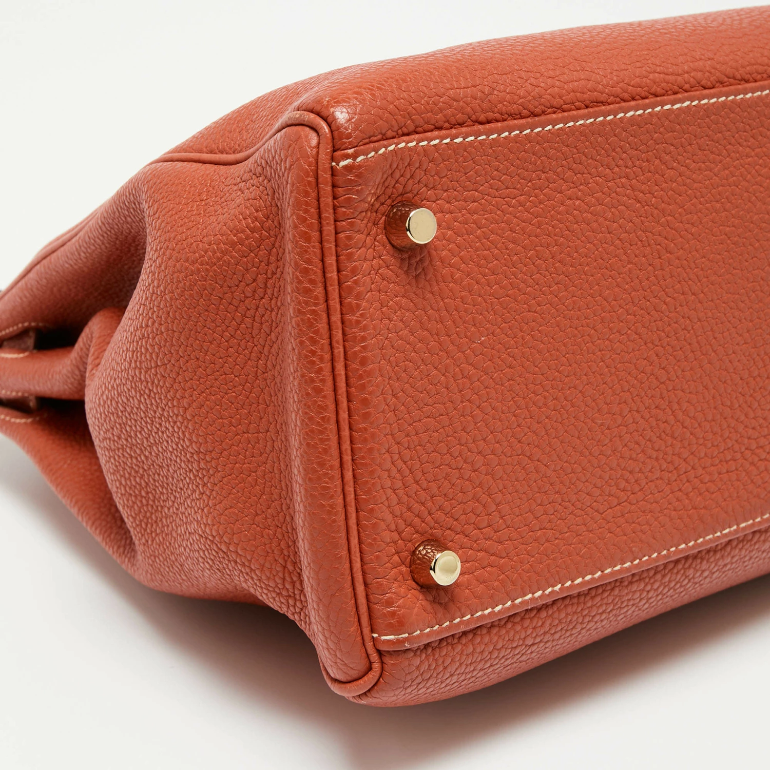 Hermes Sanguine Togo Leather Gold Finish Kelly Retourne 35 Bag For Women 20 Hermes Sanguine Togo Leather Gold Finish Kelly Retourne 35 Bag For Women - Image 18