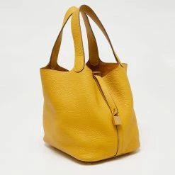 Hermes Hermès Jaune Ambre Togo Leather Picotin Lock 22 Bag For Women -Deals Hermes Store luxury women hermes used handbags p649352 005