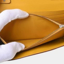 Hermes Vaux Epson Constance Long To Go Shoulder Purse Yellow For Women -Deals Hermes Store luxury women hermes used handbags p650419 003