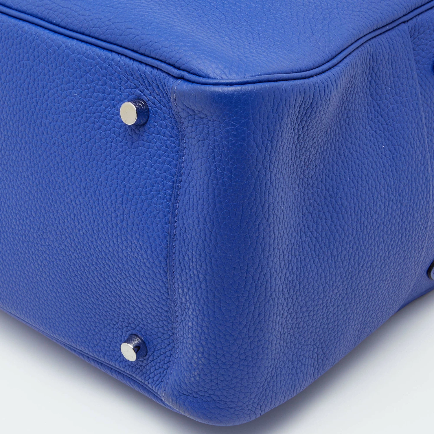 Hermes Electric Bleu Togo Leather Lindy 34 Bag For Women 14 Hermes Electric Bleu Togo Leather Lindy 34 Bag For Women - Image 12