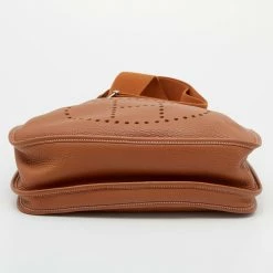 Hermes Gold Clemence Leather Evelyne III GM Bag For Women -Deals Hermes Store luxury women hermes used handbags p654760 011