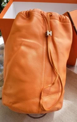 Hermes Orange Pochette Bag For Women -Deals Hermes Store luxury women hermes used handbags p667775 012