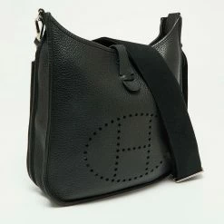 Hermes Black Clemence Leather Evelyne III PM Bag For Women -Deals Hermes Store luxury women hermes used handbags p669101 017