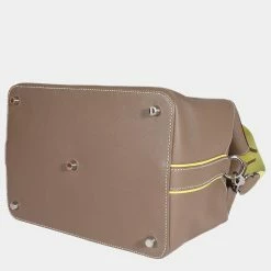 Hermes Etoupe Swift & Lime Toolbox 26 PHW For Women 11 Hermes Etoupe Swift & Lime Toolbox 26 PHW For Women -Deals Hermes Store luxury women hermes used handbags p673689 004