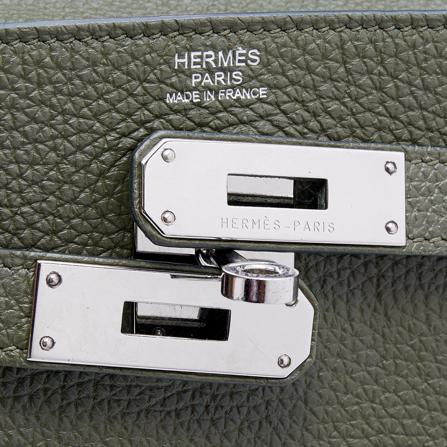 Hermes Vert Veronese Togo Leather Gold Finish Retourne Kelly 32 Bag For Women 12 Hermes Vert Veronese Togo Leather Gold Finish Retourne Kelly 32 Bag For Women - Image 10