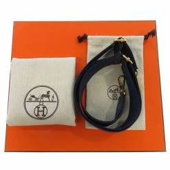 Hermes Blue Clemence Leather Evelyne III PM Shoulder Bag For Women 18 Hermes Blue Clemence Leather Evelyne III PM Shoulder Bag For Women -Deals Hermes Store luxury women hermes used handbags p677523 007