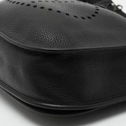 Hermes Black Togo Leather Evelyne III GM Bag For Women -Deals Hermes Store luxury women hermes used handbags p679384 012