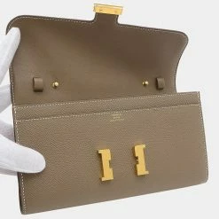 Hermes Constance To Go Epson Z Engraved Shoulder Bag For Women -Deals Hermes Store luxury women hermes used handbags p679804 007