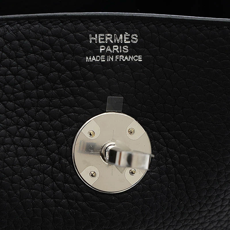 Hermes Lindy 30 Taurillon Black U Engraved Handbag Shoulder Bag For Women 6 Hermes Lindy 30 Taurillon Black U Engraved Handbag Shoulder Bag For Women - Image 4