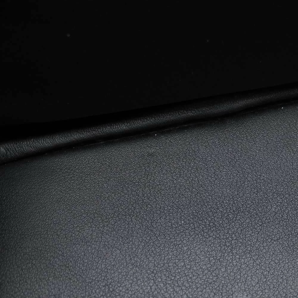 Hermes Black Taurillon Clemence Leather Mini Lindy 20 Shoulder Bag For Women 11 Hermes Black Taurillon Clemence Leather Mini Lindy 20 Shoulder Bag For Women - Image 9