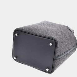 Hermes Grey Felt Leather Picotin Lock PM Top Handle Bag For Women -Deals Hermes Store luxury women hermes used handbags p682488 001