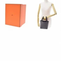 Hermes Grey Felt Leather Picotin Lock PM Top Handle Bag For Women -Deals Hermes Store luxury women hermes used handbags p682488 008