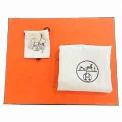 Hermes Beige Taurillon Clemence Leather Picotin Lock MM Tote Bag For Women -Deals Hermes Store luxury women hermes used handbags p683856 004