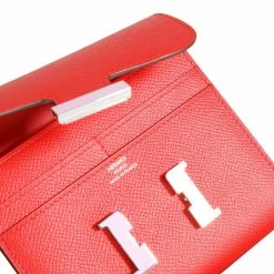 Hermes Rouge De Coeur Epsom & Rose Sakura Enamel Compact Constance Wallet PHW For Women -Deals Hermes Store luxury women hermes used handbags p686978 002