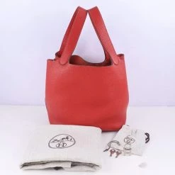 Hermes Picotin Lock MM 22 Taurillon Clemence Rouge Casak Red O Women's Handbag For Women 19 Hermes Picotin Lock MM 22 Taurillon Clemence Rouge Casak Red O Women's Handbag For Women -Deals Hermes Store luxury women hermes used handbags p691160 009