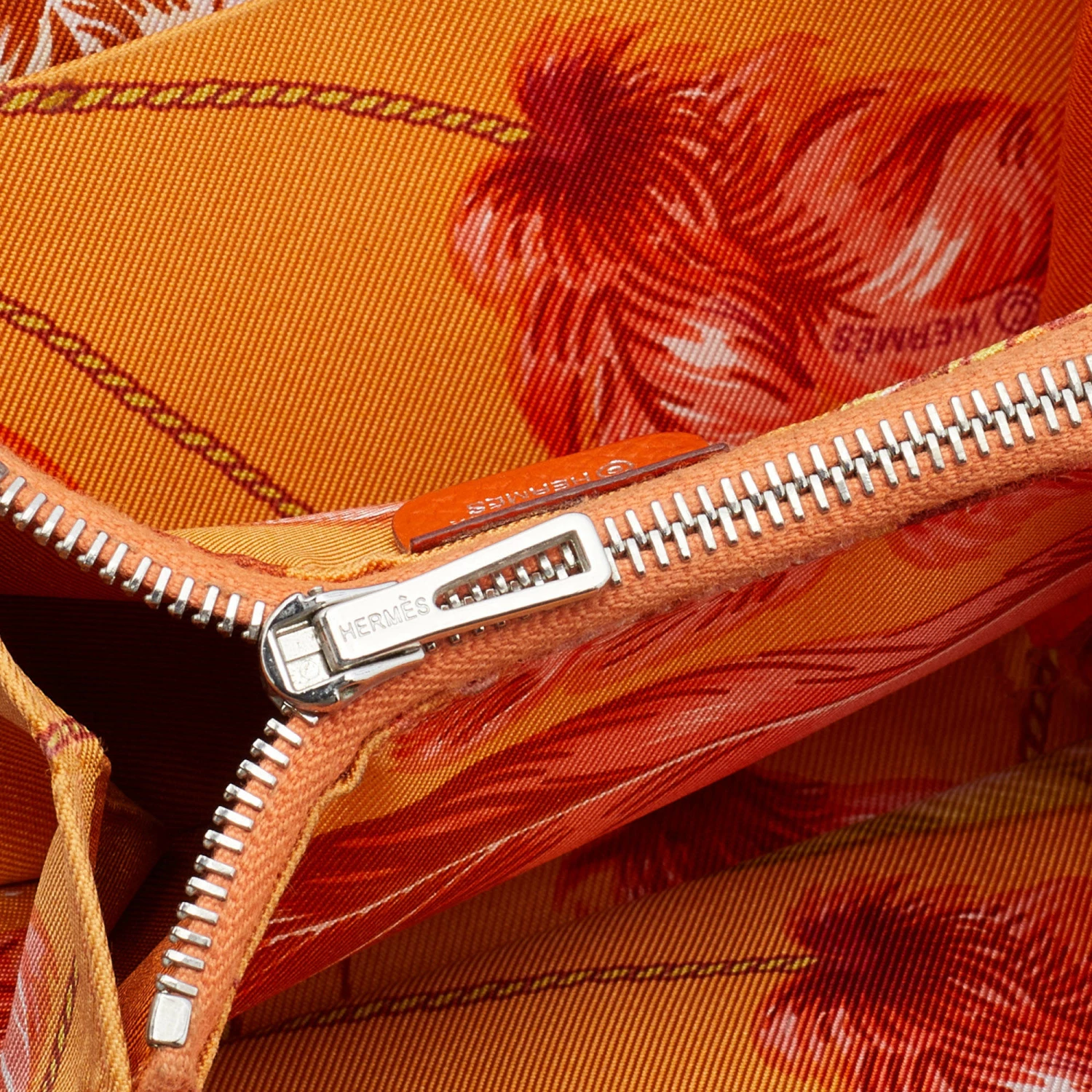 Hermes Orange Epsom Leather Silk'In Compact Wallet For Women 4 Hermes Orange Epsom Leather Silk'In Compact Wallet For Women - Image 2