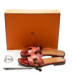 Hermes Pink Croc Leather Oran Flat Sandals Size 37 For Women -Deals Hermes Store luxury women hermes used shoes p195767 008