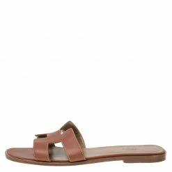 Hermes Brown Leather Oran Slip On Slides Size 41 For Women 11 Hermes Brown Leather Oran Slip On Slides Size 41 For Women -Deals Hermes Store luxury women hermes used shoes p217668 006