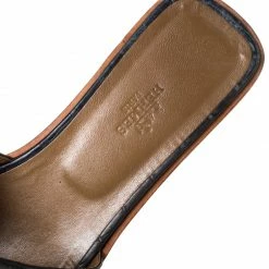 Hermes Black Crocodile Oran Flat Slides Size 39 For Women 16 Hermes Black Crocodile Oran Flat Slides Size 39 For Women -Deals Hermes Store luxury women hermes used shoes p223620 005