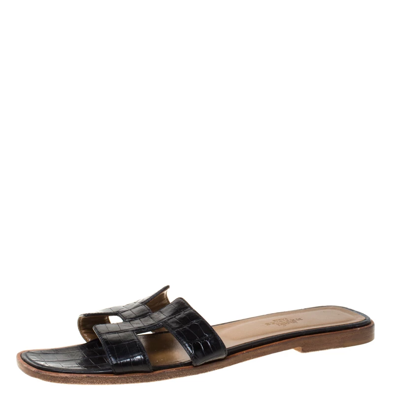 Hermes Black Crocodile Oran Flat Slides Size 39 For Women 3 Hermes Black Crocodile Oran Flat Slides Size 39 For Women