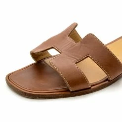 Hermes Brown Leather Oran Box Leather Sandals Size 37 For Women -Deals Hermes Store luxury women hermes used shoes p22817 007