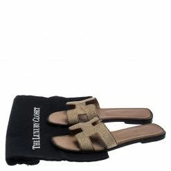 Hermes Beige Crystal Suede Oran Flat Slides Size 39 For Women 17 Hermes Beige Crystal Suede Oran Flat Slides Size 39 For Women -Deals Hermes Store luxury women hermes used shoes p240682 001