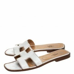 Hermes White Leather Oran Slide Sandals Size 39 For Women -Deals Hermes Store luxury women hermes used shoes p250496 006