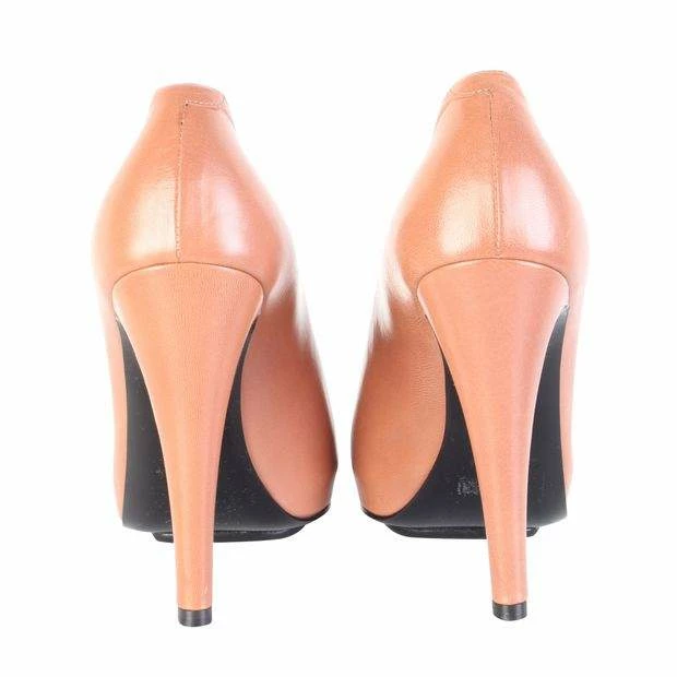 Hermes Pink/Peach Leather Heels Size 37 For Women 6 Hermes Pink/Peach Leather Heels Size 37 For Women - Image 4