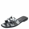 Hermes Metallic Silver Leather Oran Flat Slides Size 38.5 For Women