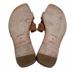 Hermes Brown Ostrich Leather Oran Sandals Size 39 For Women -Deals Hermes Store luxury women hermes used shoes p279412 002