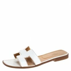 Hermes White Leather Oran Slide Sandals Size 40.5 For Women