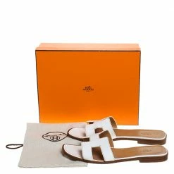 Hermes White Leather Oran Slide Sandals Size 40.5 For Women -Deals Hermes Store luxury women hermes used shoes p280465 008