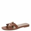 Hermes Brown Leather Oran Flat Slides Size 38.5 For Women