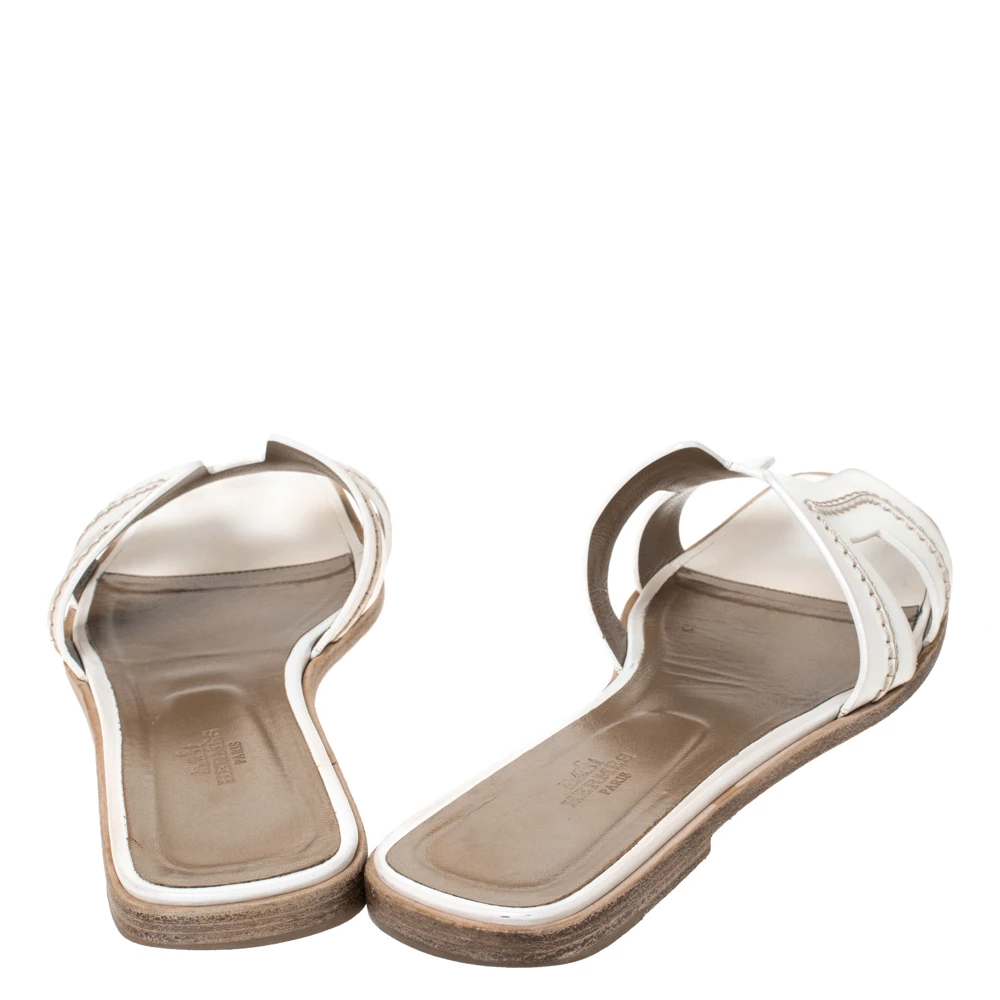 Hermes White Stitch Detail Leather Oran Slides Flats Size 41 For Women 7 Hermes White Stitch Detail Leather Oran Slides Flats Size 41 For Women - Image 5