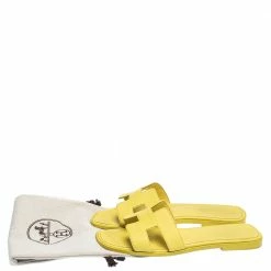 Hermes Yellow Leather Oran Flat Slides Size 37 For Women -Deals Hermes Store luxury women hermes used shoes p291122 002