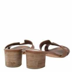 Hermes Brown Leather Oasis Slides Size 35 For Women -Deals Hermes Store luxury women hermes used shoes p302573 002