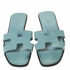 Hermes Light Blue Patent Leather Oran Flat Slides Size 38 For Women -Deals Hermes Store luxury women hermes used shoes p306696 003
