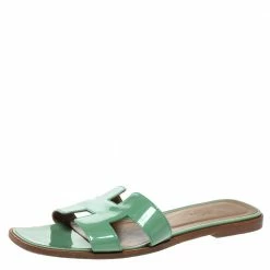 Hermes Light Green Patent Leather Oran Flat Slides Size 39 For Women