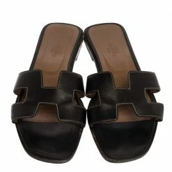 Hermes Black Leather Oran Flat Slides Size 39 For Women -Deals Hermes Store luxury women hermes used shoes p322707 008