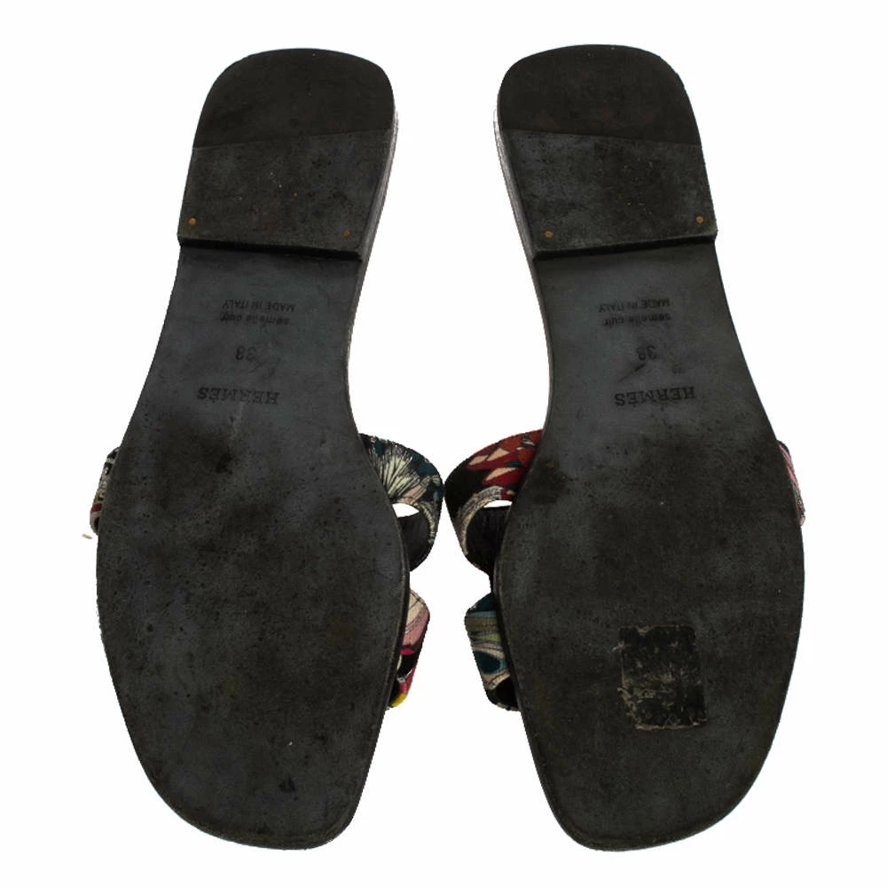 Hermes Multicolor Modernisme Tropical Print Canvas Oran Flat Slides Size 38 For Women 8 Hermes Multicolor Modernisme Tropical Print Canvas Oran Flat Slides Size 38 For Women - Image 6