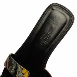 Hermes Multicolor Modernisme Tropical Print Canvas Oran Flat Slides Size 38 For Women 16 Hermes Multicolor Modernisme Tropical Print Canvas Oran Flat Slides Size 38 For Women -Deals Hermes Store luxury women hermes used shoes p324373 006