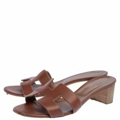 Hermes Brown Leather Oran Block Heel Sandals Size 39 For Women -Deals Hermes Store luxury women hermes used shoes p326160 1599738017 002