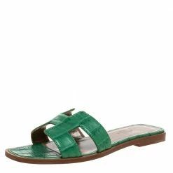 Hermes Green Matt Crocodile Oran Flat Sandals Size 36 For Women