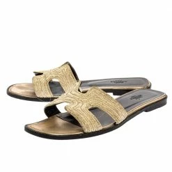 Hermes Metallic Pale Gold Twisted Metal Thread Oran Sandals Size 39 For Women -Deals Hermes Store luxury women hermes used shoes p329410 009