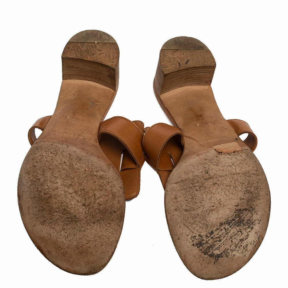 Hermes Brown Leather Embellished Thong Sandals Size 38.5 For Women 8 Hermes Brown Leather Embellished Thong Sandals Size 38.5 For Women - Image 6