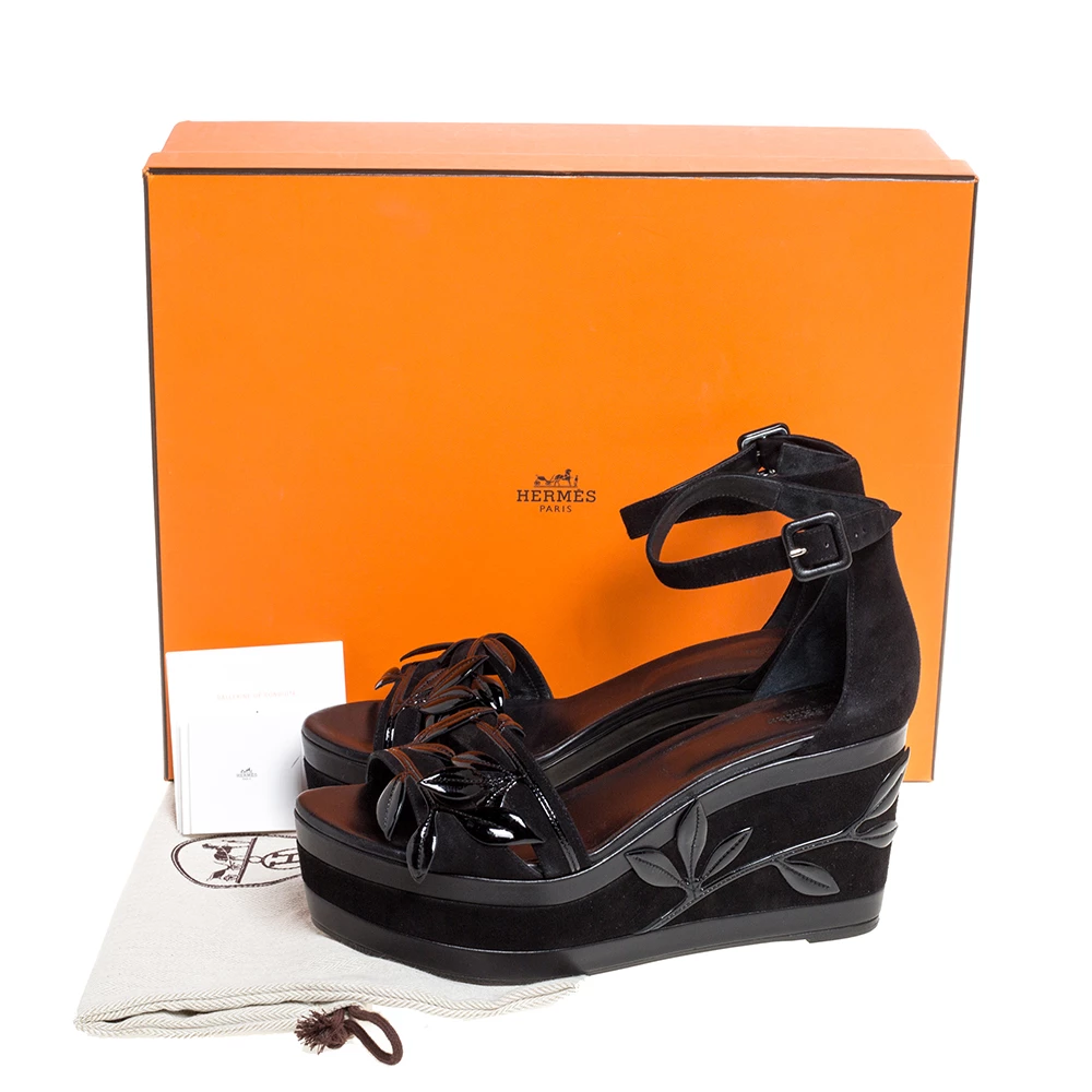 Hermes Black Suede And Patent Leather Leaf Detail Mambo Sandals Size 40 For Women 10 Hermes Black Suede And Patent Leather Leaf Detail Mambo Sandals Size 40 For Women - Image 8