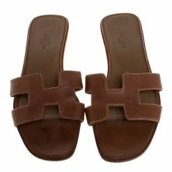 Hermes Brown Leather Oran Slide Sandals Size 38.5 For Women -Deals Hermes Store luxury women hermes used shoes p335030 005