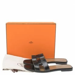 Hermes Black Leather Oran Flat Slides Size 39.5 For Women -Deals Hermes Store luxury women hermes used shoes p341569 001